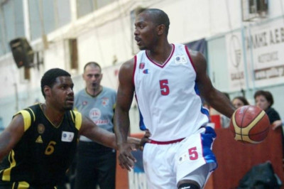 Μπαίνει και ο Κις