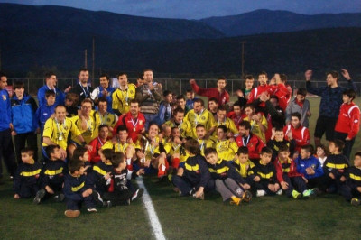 Ο Αμφισσαϊκός 2006 την κούπα στη Φωκίδα