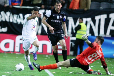 Γκολ Σιλβα(λσαμο) για το «τριφύλλι»!