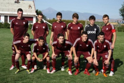 «Διπλό» στην Κομοτηνή οι νέοι της ΑΕΛ