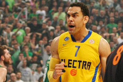 Μπλου: «Να υπερασπιστούμε την έδρα μας»