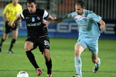 Στον αέρα η Δόξα...