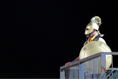 Στο χείλος του γκρεμού ο Θρασύβουλος!