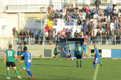 Με κενά στην άμυνα ο Ιωνικός