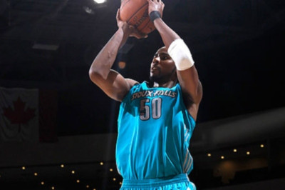 Πήραν Μπένσον οι Ουόριορς