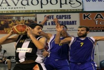 «Βράζουν» στον ΟΦΗ με τη διαιτησία