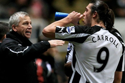 Πάρντιου: «Η Λίβερπουλ δεν έχει πλάνο για τον Κάρολ»