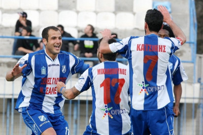 «Εκτελεστής» Φαρινόλα, «τετράσφαιρη» Καλλιθέα!