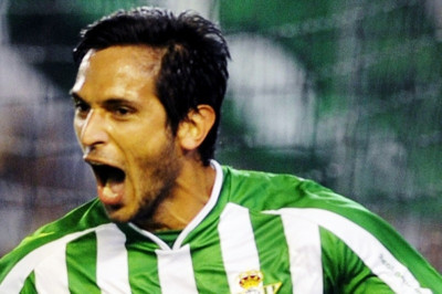 Θέλει να συνεχίσει στην Μπέτις ο Σάντα Κρουζ…