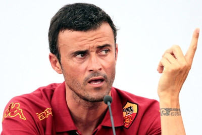 Λουίς Ενρίκε: «Δεν παραιτούμαι»