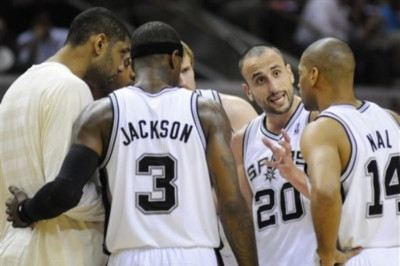 Πρόκριση, σερί και πρωτιά για Σπερς!