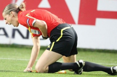 Κάτω τα χέρια από το αυτοδιοίκητο του ποδοσφαίρου!