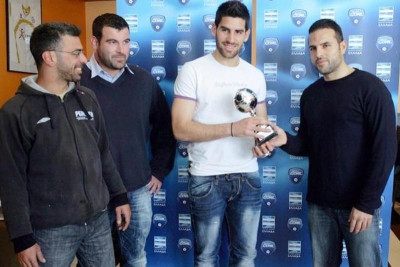 Οικονόμου: «Το Κύπελλο στο Περιστέρι»