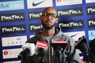 Παίκτης – προπονητής ο Ανελκά