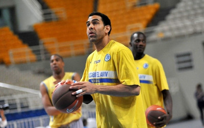 Μπλού: «Τέρμα τα δάκρυα»