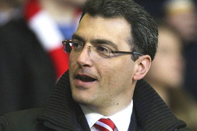 Η απόλυση του Κόμολι