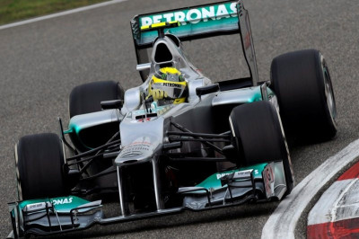 «Ιπτάμενος» ο Ρόζμπεργκ στην Κίνα