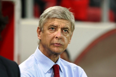 Τιμωρία των... θεατρίνων θέλει ο Βενγκέρ!