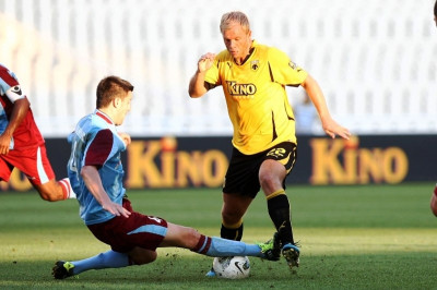 Χωρίς Γκούντγιονσεν τελικά η ΑΕΚ