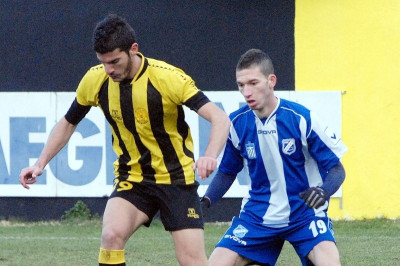 Βγαίνει διαζύγιο με Παριανό στην Καλλιθέα