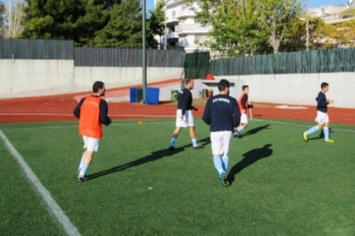 Τα λένε με τον Φώτη στον Καραβά