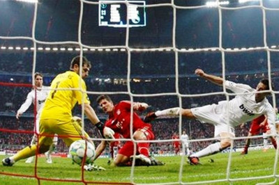 Τους έβαλε στα δίχτυα