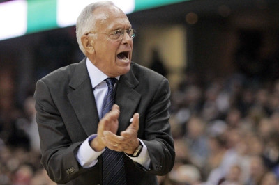 Διάψευση από Μπράουν για SMU