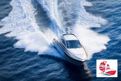 Με 70€ απόκτησε δίπλωμα ταχύπλοου σκάφους και δάμασε τα κύματα!