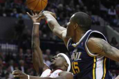 Πλησίασαν οι Τζαζ με Χάρις