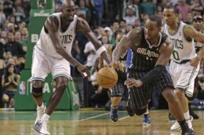 «Αγκαλιά» με το πλεονέκτημα έδρας οι Σέλτικς