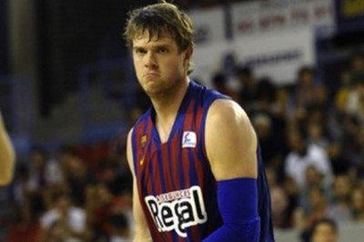 Προς την έξοδο ο Ουάλας