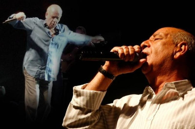 Το τελευταίο χειροκρότημα στον Δημήτρη Μητροπάνο