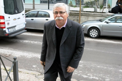 Παπουτσάκης: «Δεν θέλω να βλέπω σκυμμένα κεφάλια»