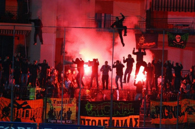 Φοβούνται συνάντηση οπαδών της ΑΕΚ και του ΠΑΟΚ στην αστυνομία