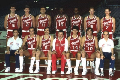 ΓΑΝΔΗ, 5-7 Απριλίου 1988: Τα τιμημένα γηρατειά!