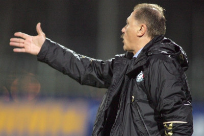 Περιμένει Μαρσέλο ο Ματζουράκης