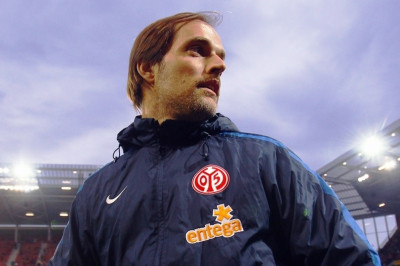 Ανανεώνει με Μάιντς ο Τούχελ