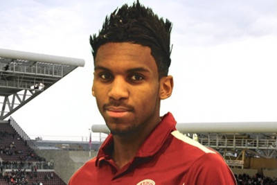 Τρία διαζύγια από την ΕΠΟ