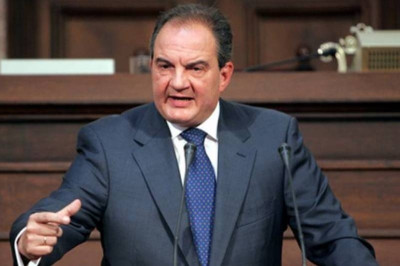 Γραπτή παρέμβαση ετοιμάζει ο Καραμανλής