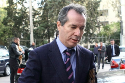 «Ανοίγει» τα χαρτιά του ο Κόντης