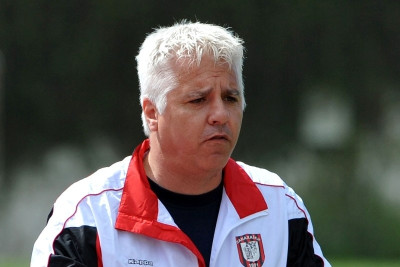 Χαμηλά τη μπάλα ο Παπακώστας στην Παναχαϊκή