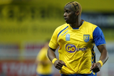 Παρελθόν από τον Παναιτωλικό, Καμαρά και Ονουάτσι