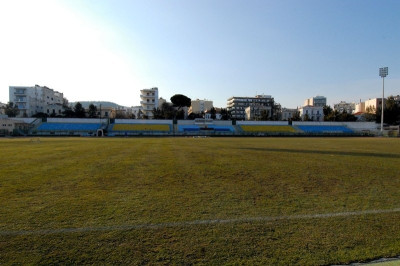 Πνακά: «Με απειλούν για το στάδιο Μυτιλήνης»