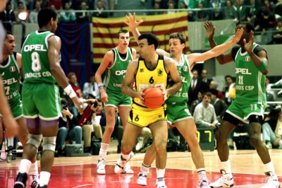 «Μας λένε ακόμα Γιουγκοπλάστικα»