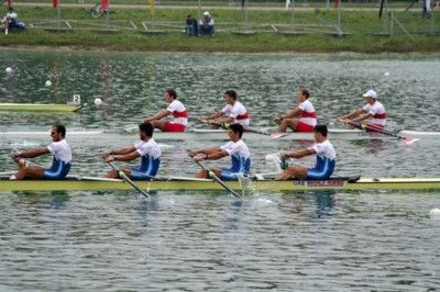 Πρεμιέρα σε διεθνή ύδατα οι κωπηλάτες