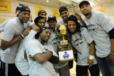 Τίτλος για Όστιν Τόρος