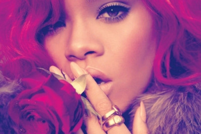 Σέξι και προκλητική όσο ποτέ η Ριάνα στο νέο της βίντεο κλιπ (photos+video)