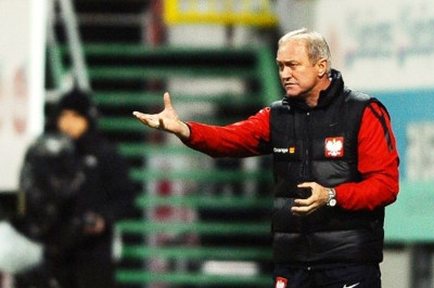 Euro 2012: Μόνο πρόκριση θέλει ο Σμούντα