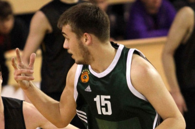 Καραμαλέγκος: «Κάτω από αντίξοες συνθήκες»