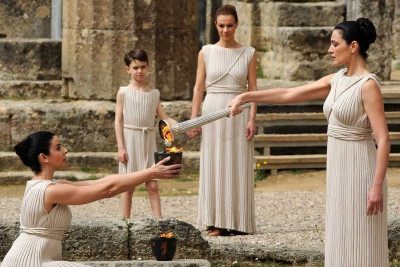 Διαδικτυακά η κάλυψη της Αφής των Αγώνων του 2012